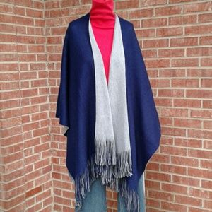 Steve Madden Navy Blue/Gray Reversible Knit Wrap